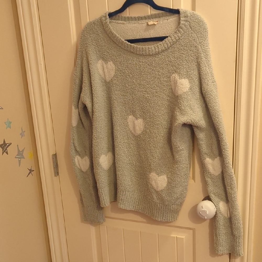 Cozy Heart Pattern Sweater - Light Green Gray Sz. Large